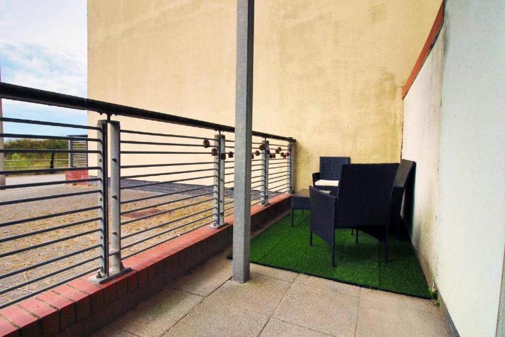 The Observatory By Mia Living 2 Bedroom Apartment Overlooking Swansea Beach With Free Parking Exterior photo