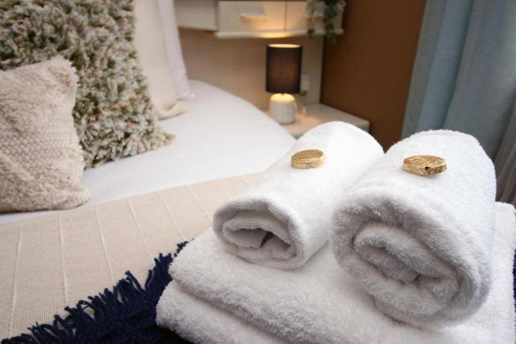 The Observatory By Mia Living 2 Bedroom Apartment Overlooking Swansea Beach With Free Parking Exterior photo